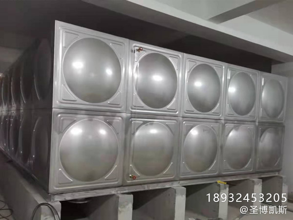 湖南長沙制藥企業二次供水水箱-01.jpg