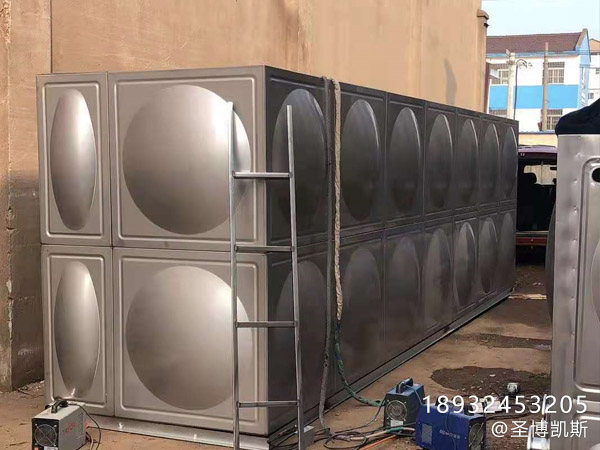 江蘇某化工企業鍋爐補水水箱-01.jpg